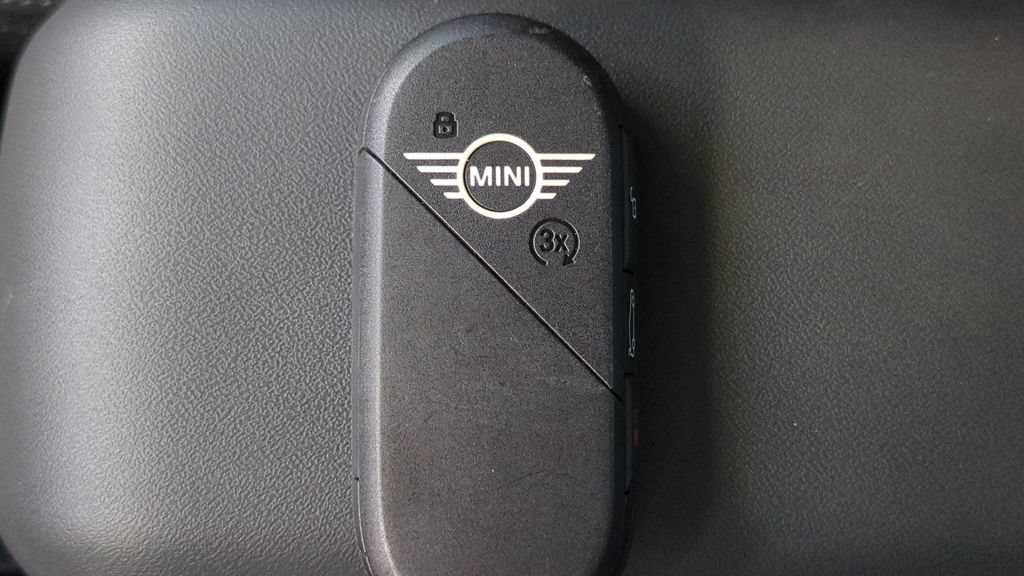 Used 2026 MINI Cooper S FWD image 22