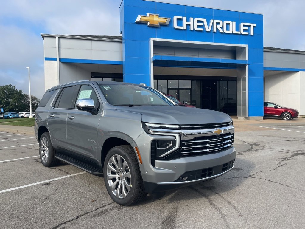 New 2025 Chevrolet Tahoe Premier w/ Sun And Tow Package
