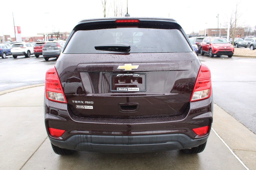 Used 2021 Chevrolet Trax LS w/ Tint and Cruise Package image 8