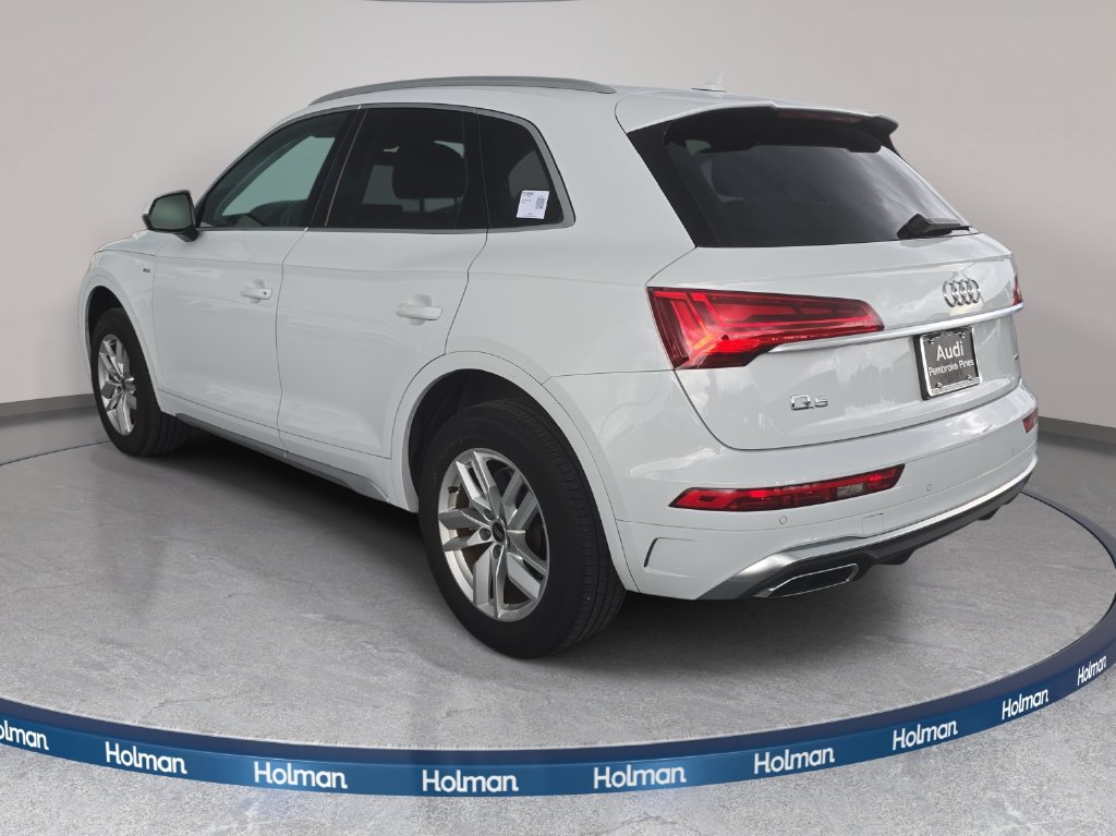 Used 2023 Audi Q5 2.0T Premium w/ Convenience Package AWD/4WD image 8