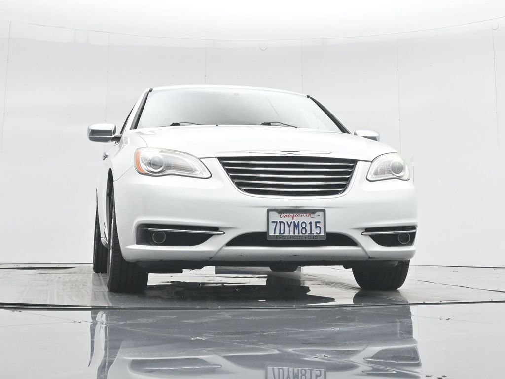 Used 2014 Chrysler 200 Limited image 46
