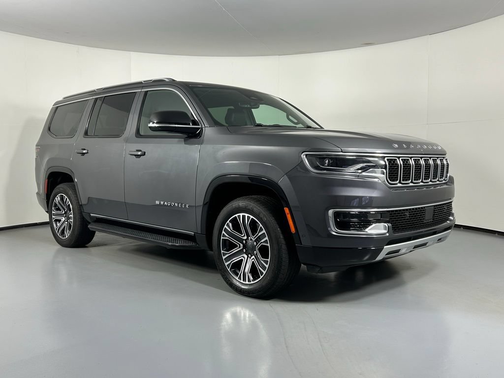 Used 2024 Jeep Wagoneer Series II w/ Flexible Seating Group AWD/4WD image 1
