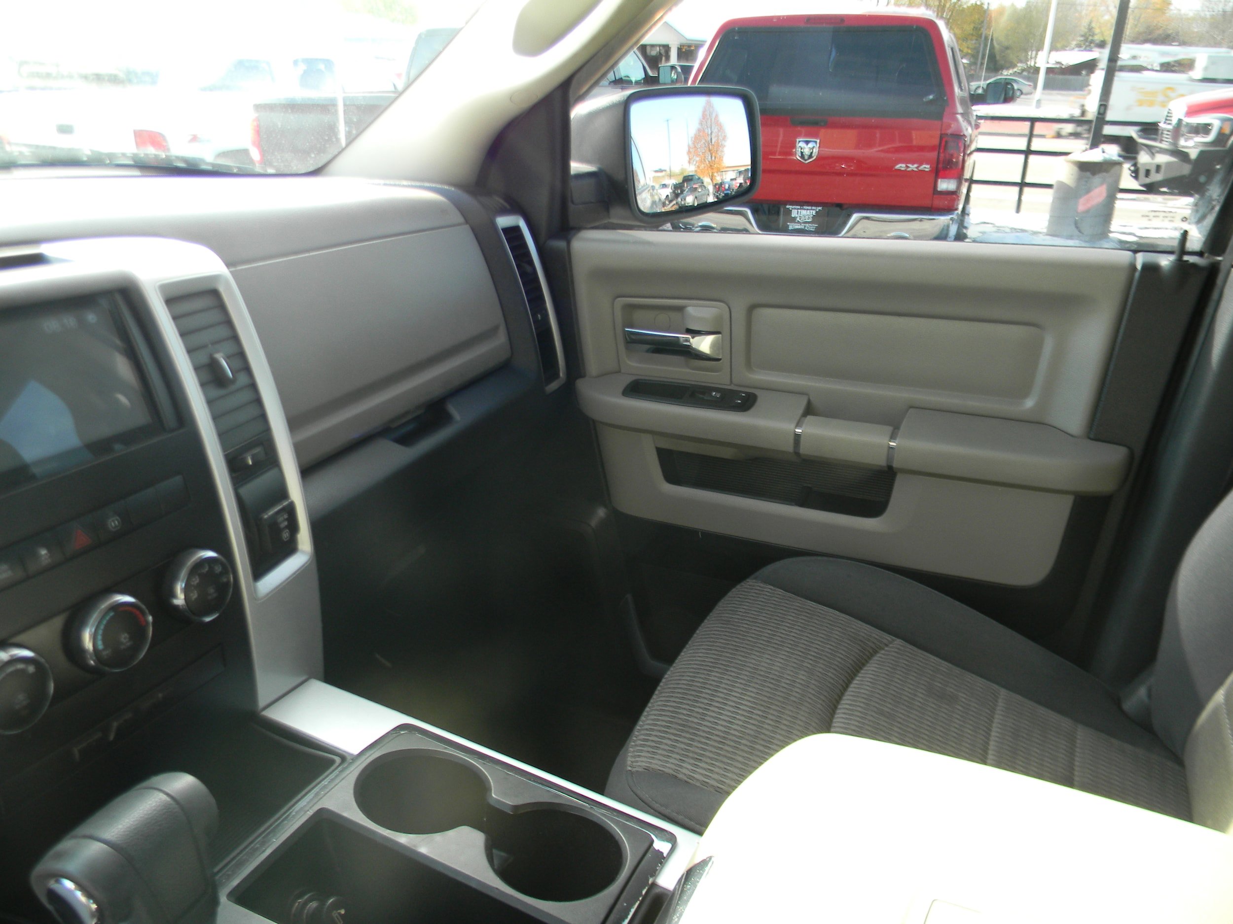 Used 2011 RAM 1500 Classic SLT w/ Remote Start & Security Group AWD/4WD image 10