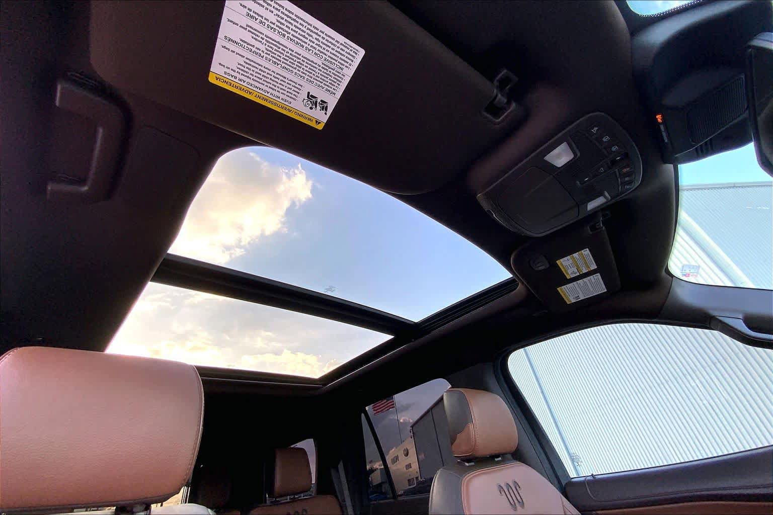 Used 2022 Ford Expedition King Ranch RWD image 13