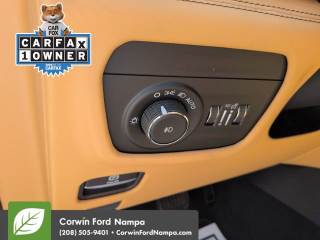 Used 2025 Jeep Grand Cherokee L Summit AWD/4WD image 13
