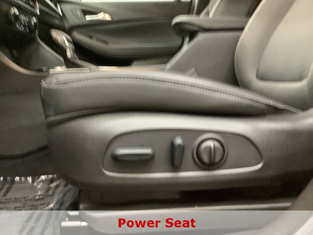 Used 2025 Buick Encore GX Preferred w/ Comfort Package FWD image 13