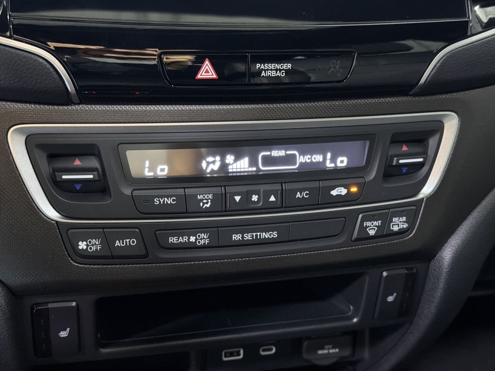 Used 2024 Honda Passport TrailSport image 24