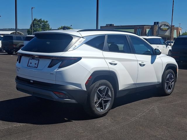 Certified 2025 Hyundai Tucson SEL AWD/4WD image 2