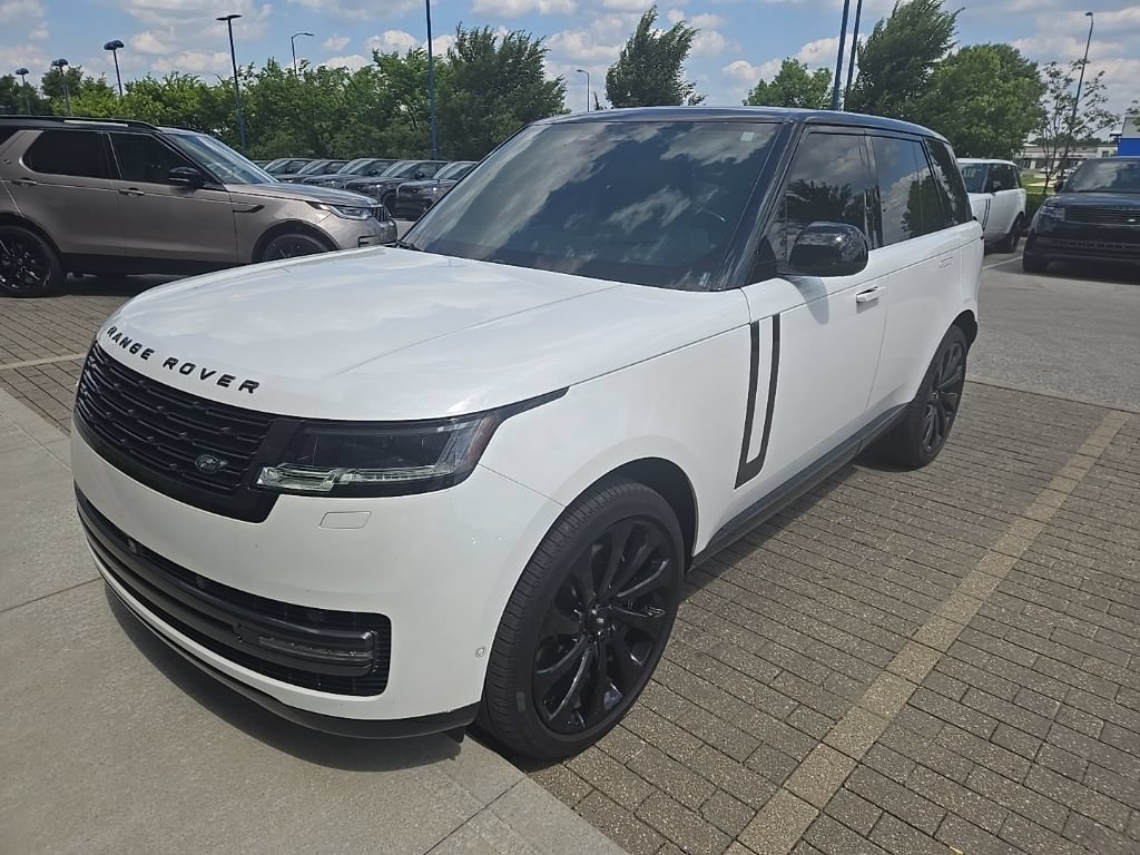 Certified 2025 Land Rover Range Rover SE