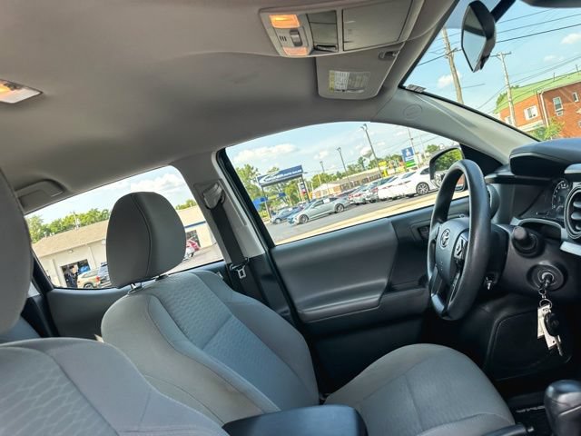 Used 2018 Toyota Tacoma SR w/ SR Convenience Package RWD image 24