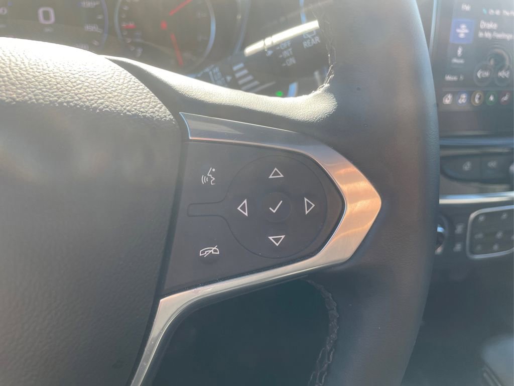 Used 2023 Chevrolet Traverse High Country w/ LPO, Floor Liner Package AWD/4WD image 31
