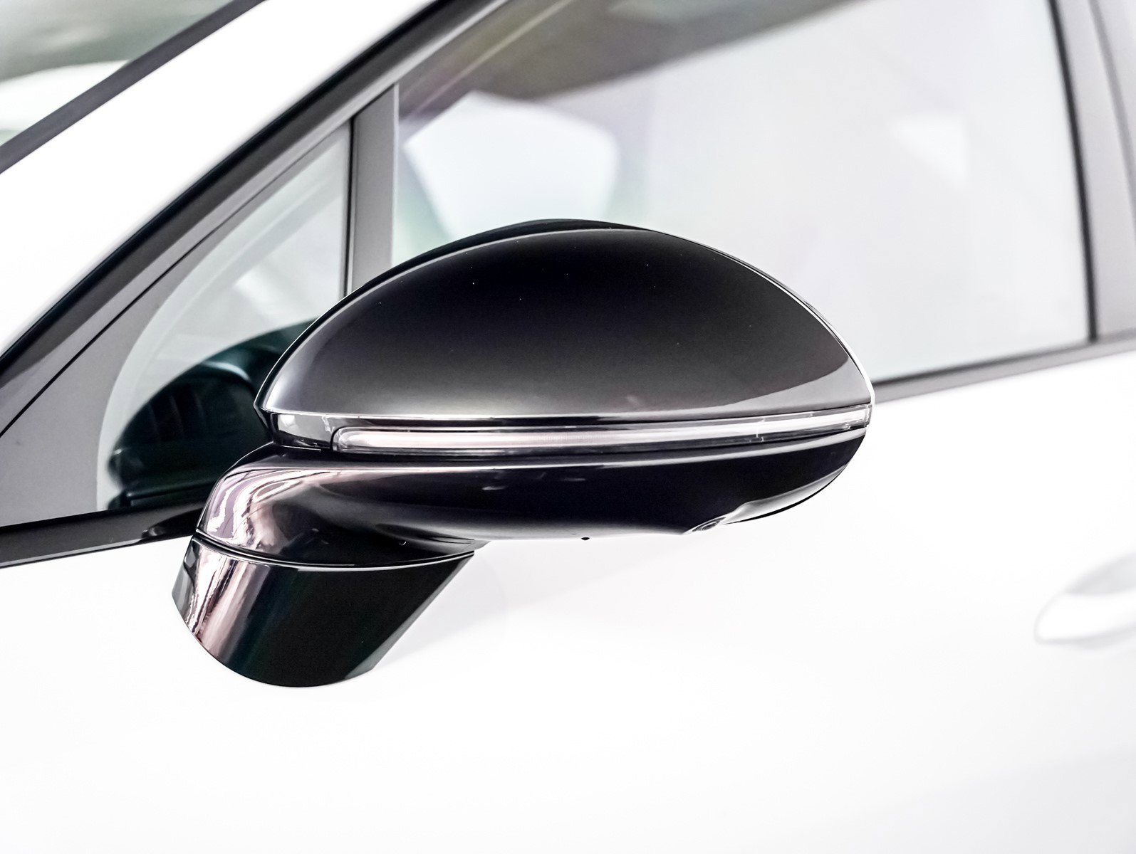 New 2026 Porsche Cayenne S image 28