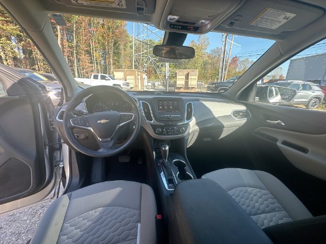 Used 2021 Chevrolet Equinox LS FWD image 31