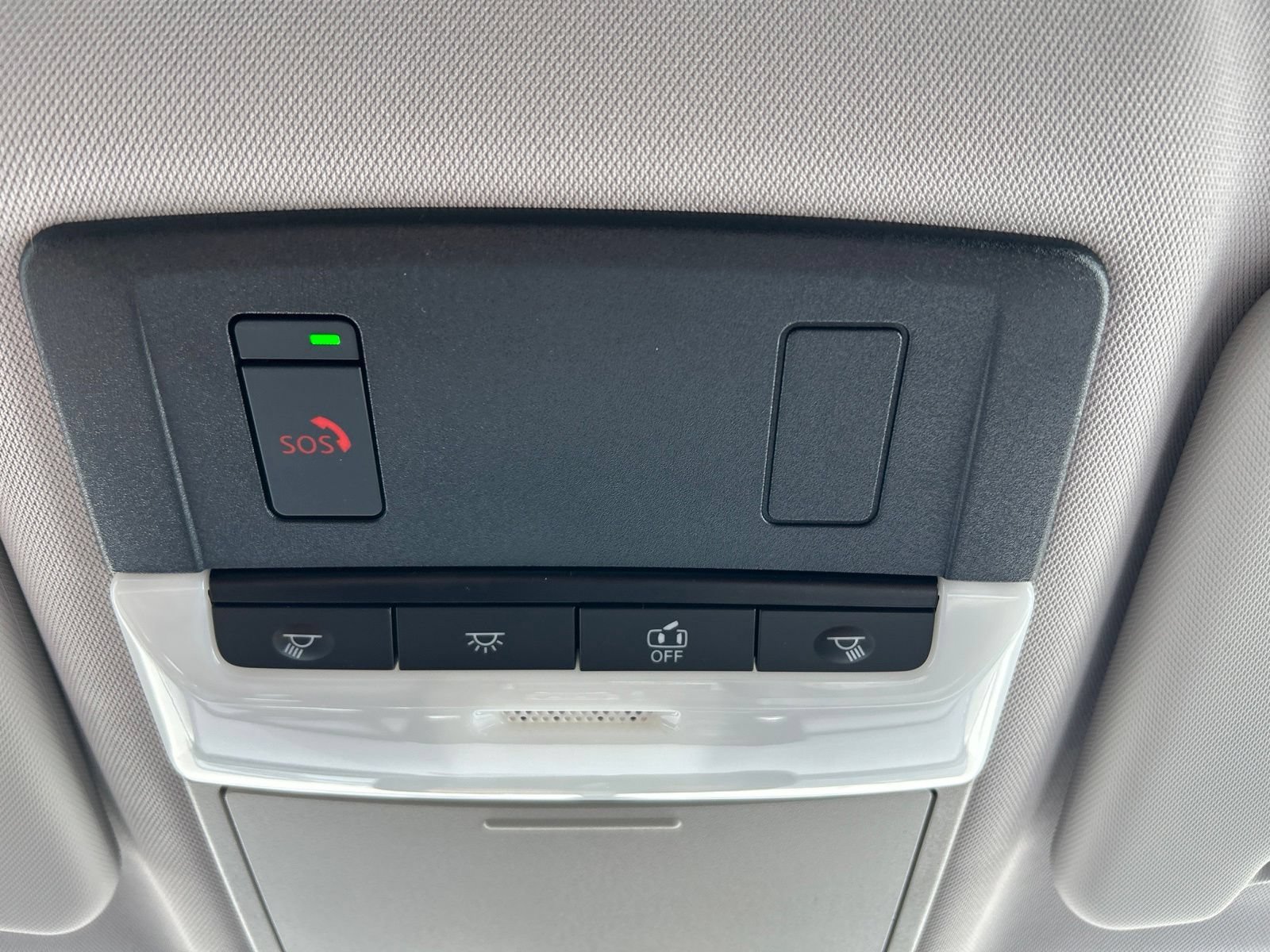 Used 2024 Mitsubishi Outlander SE FWD image 35