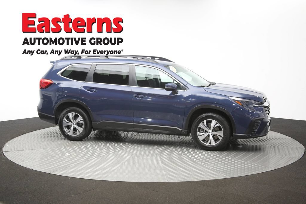 Used 2023 Subaru Ascent Premium AWD/4WD image 45