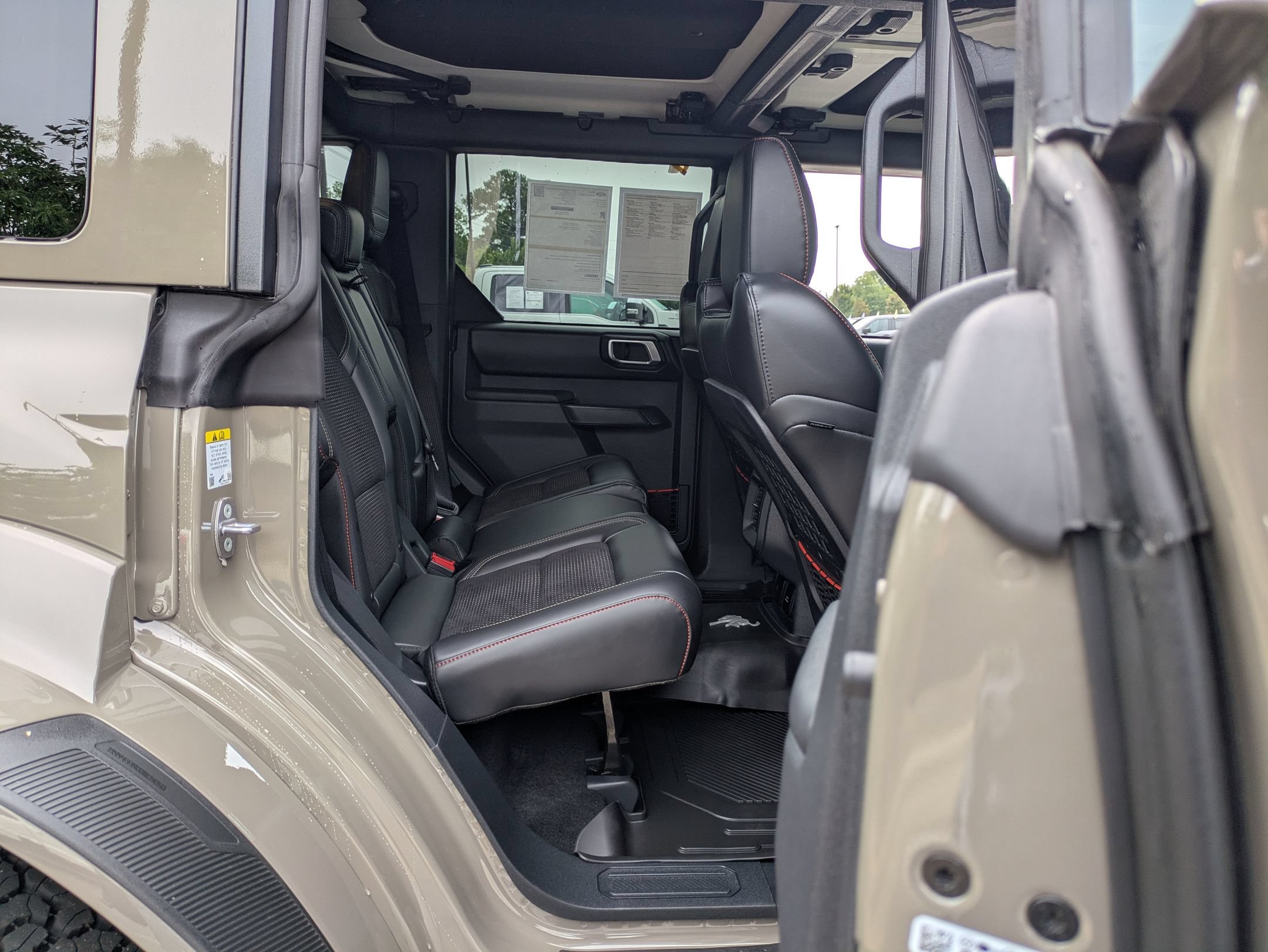 Certified 2026 Ford Bronco Raptor AWD/4WD image 36