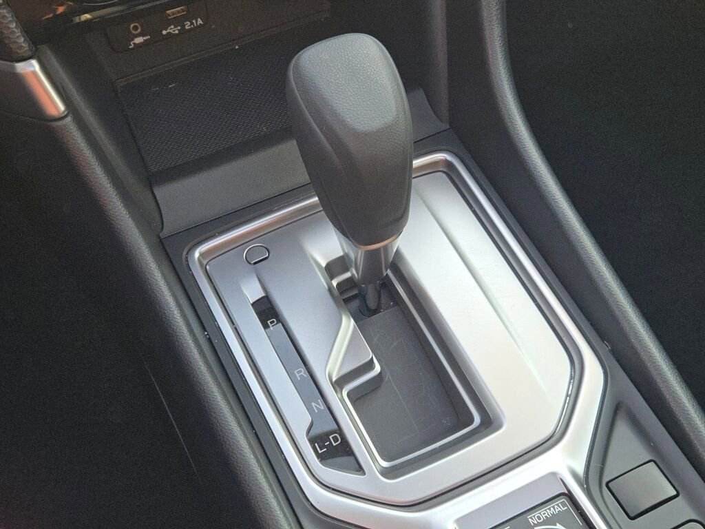 Used 2023 Subaru Forester Premium image 25