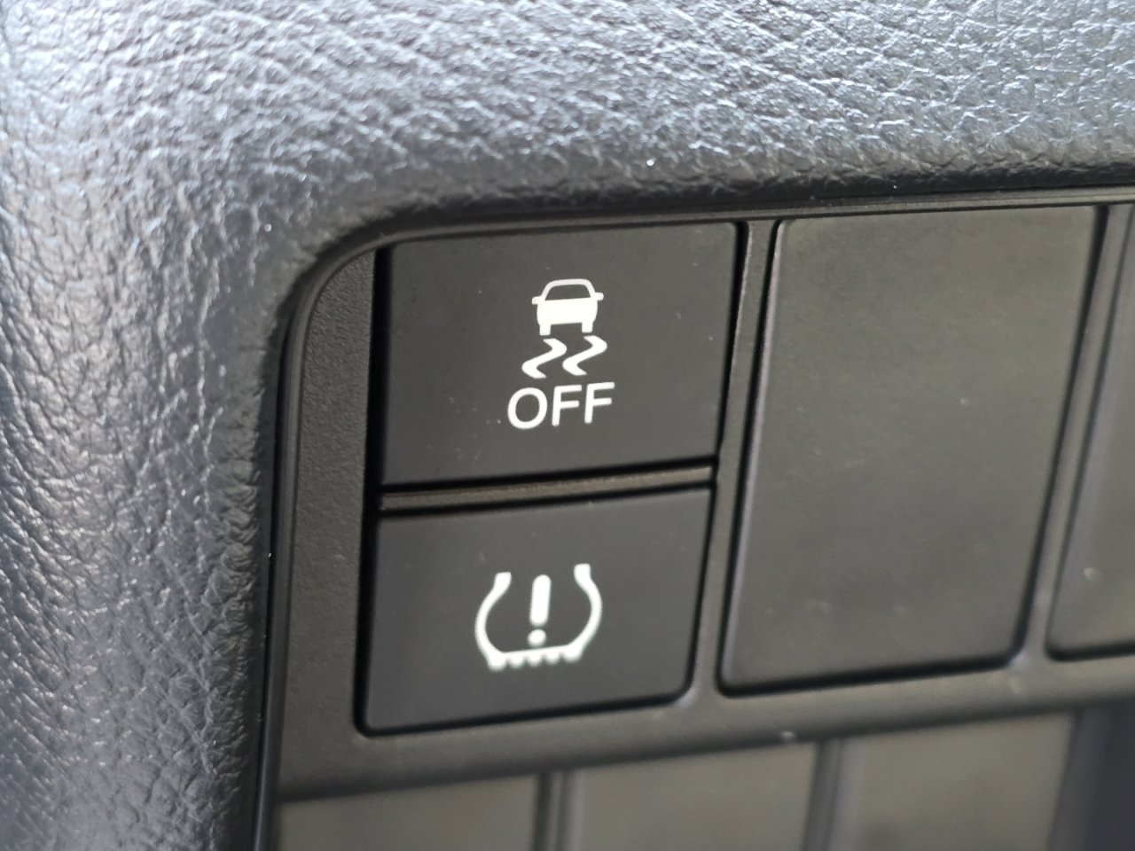 Certified 2019 Honda CR-V LX image 8