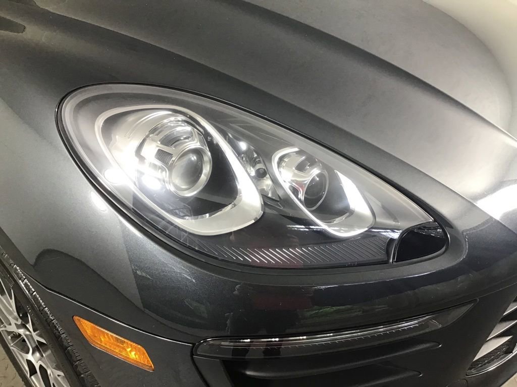 Certified 2017 Porsche Macan S AWD/4WD image 15
