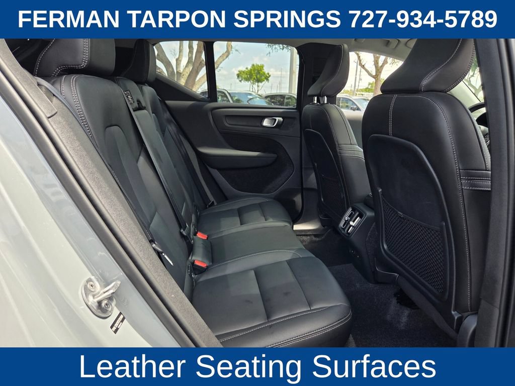 Certified 2026 Volvo XC40 B5 Plus AWD/4WD image 20