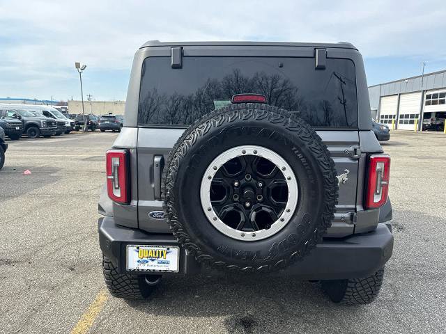 Certified 2023 Ford Bronco Outer Banks w/ Sasquatch Package AWD/4WD image 5