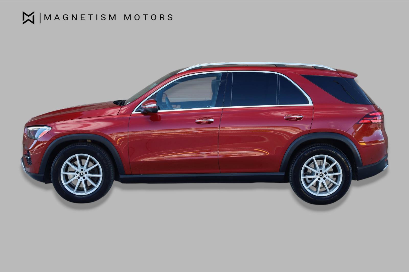 Used 2025 Mercedes-Benz GLE 350 4MATIC image 2