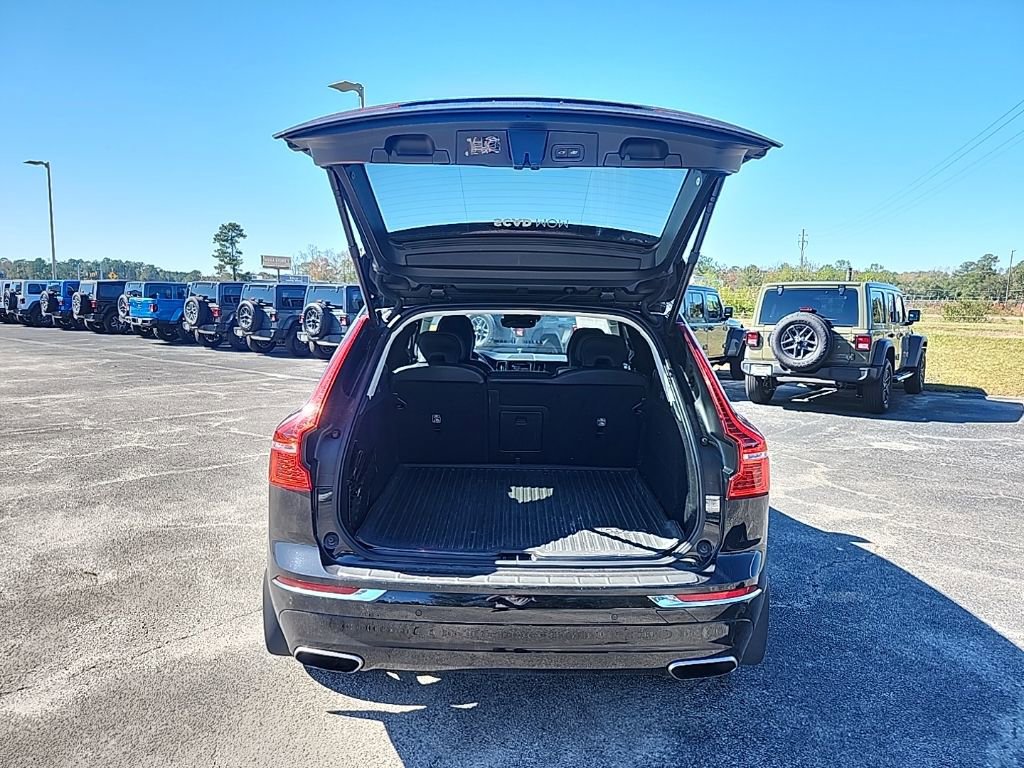 Used 2021 Volvo XC60 T5 Inscription w/ Advanced Package AWD/4WD image 18
