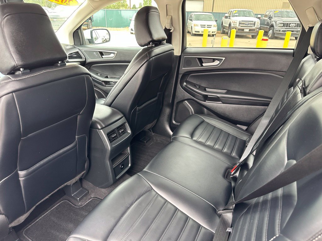 Used 2024 Ford Edge SEL AWD/4WD image 19