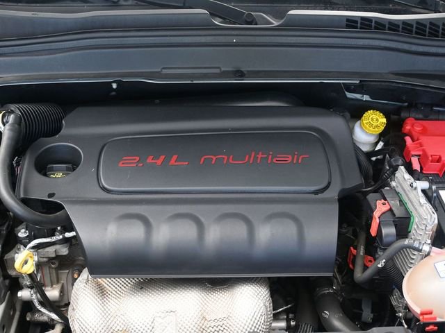 Used 2019 Jeep Renegade Sport image 21