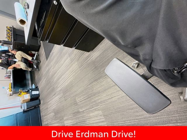 Used 2023 Toyota Highlander L image 51