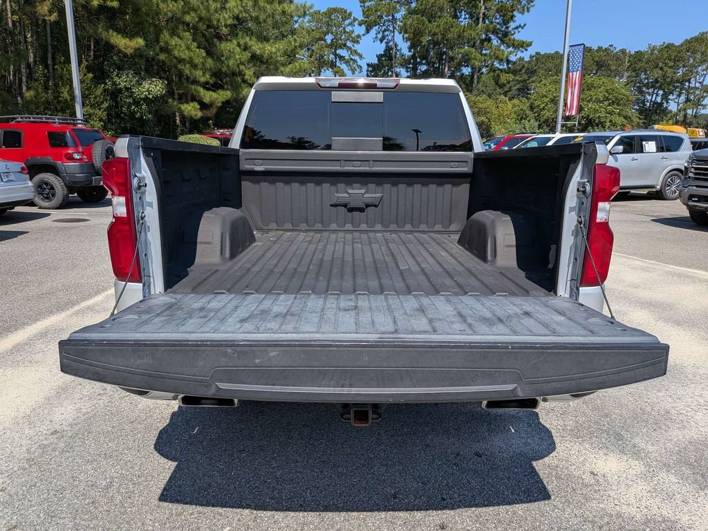 Used 2021 Chevrolet Silverado 1500 RST AWD/4WD image 13