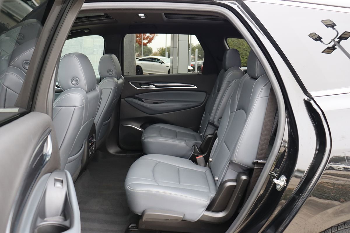 Used 2022 Buick Enclave Premium w/ Experience Buick Package image 41