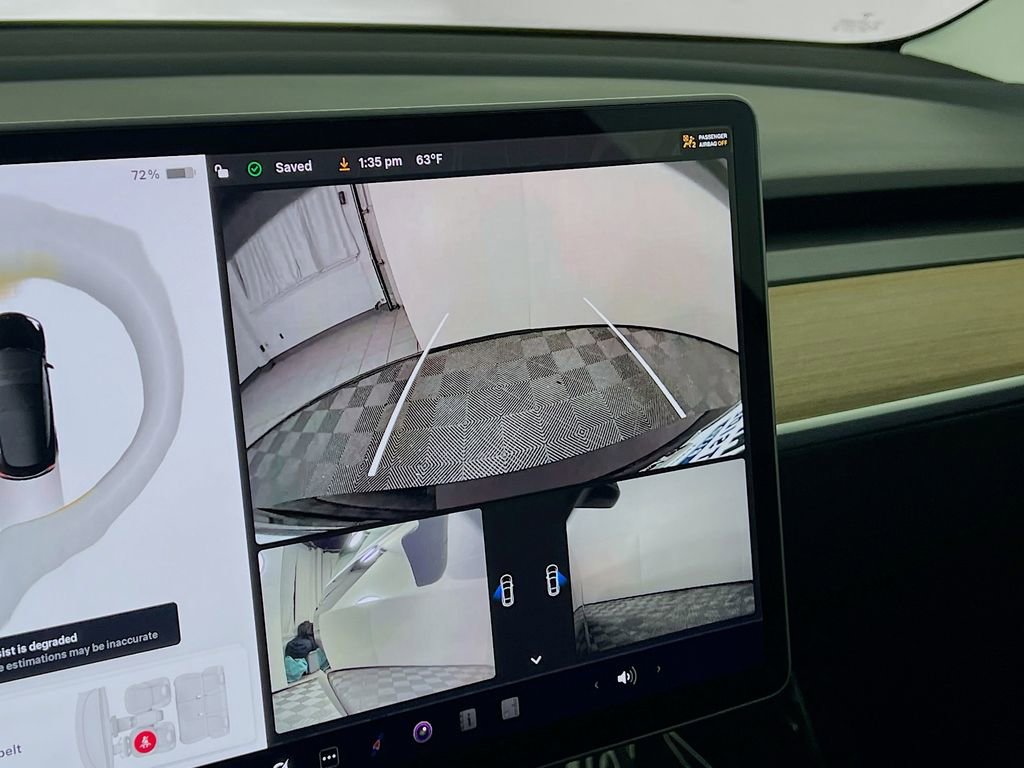 Used 2023 Tesla Model 3 Performance image 11