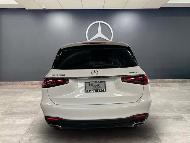 Certified 2025 Mercedes-Benz GLS 580 4MATIC image 4