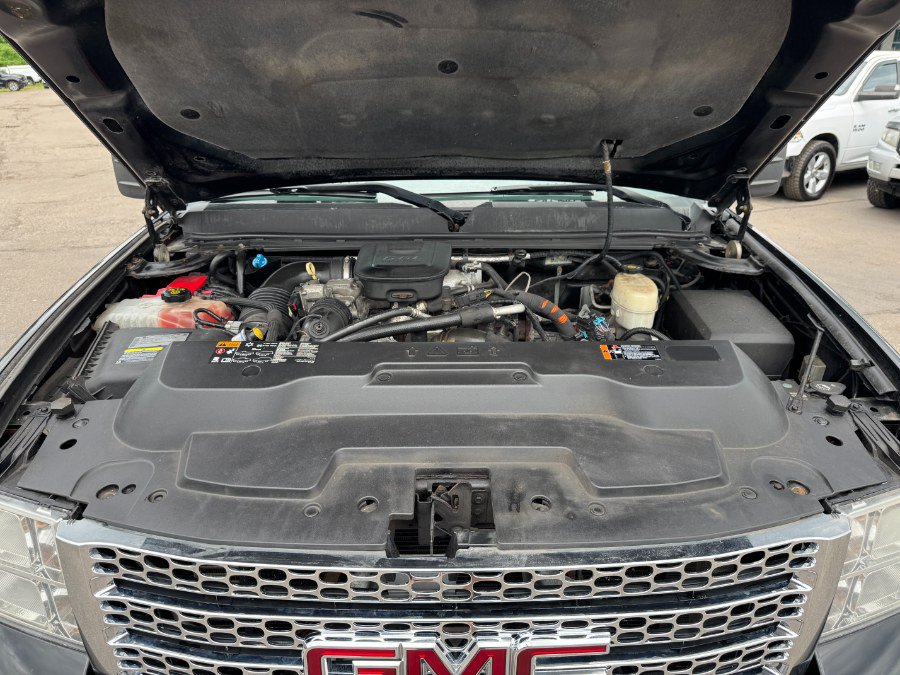 Used 2014 GMC Sierra 3500 Denali AWD/4WD image 23