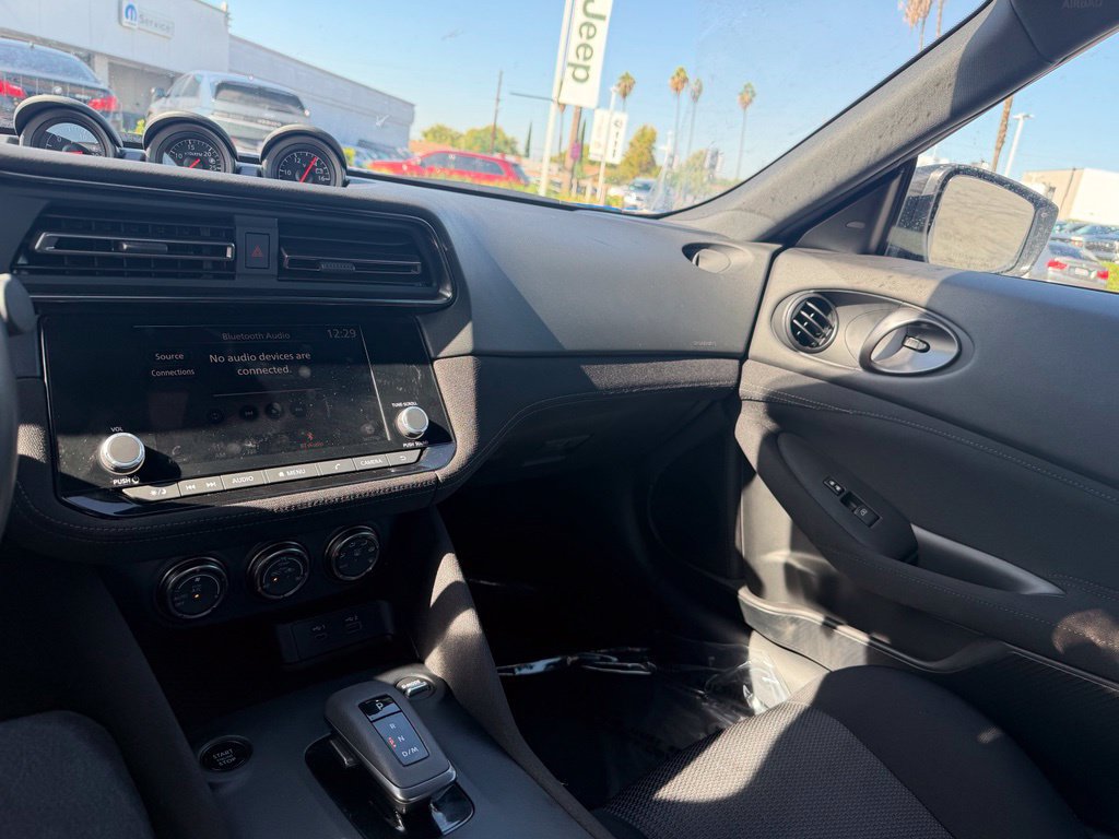 Used 2024 Nissan Z Sport w/ Floor Mat Package RWD image 9