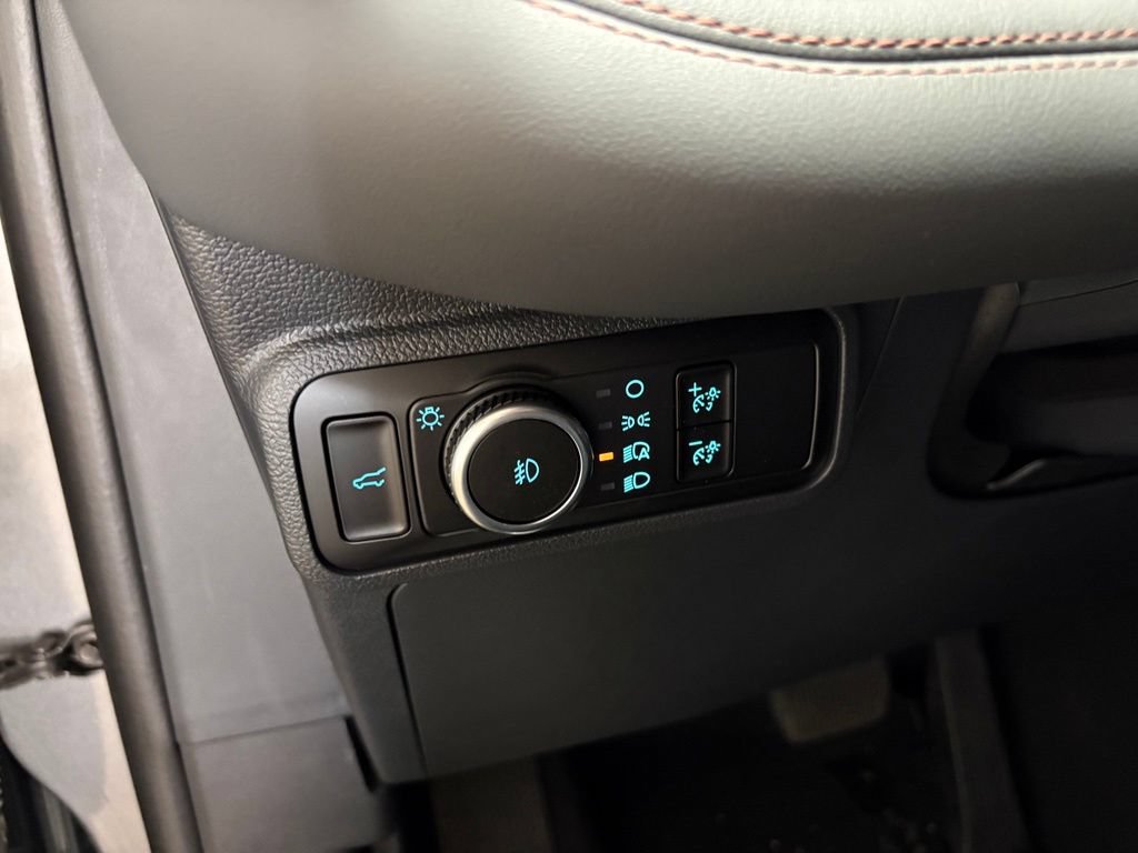 New 2026 Ford Explorer Active w/ Active Comfort Package AWD/4WD image 20