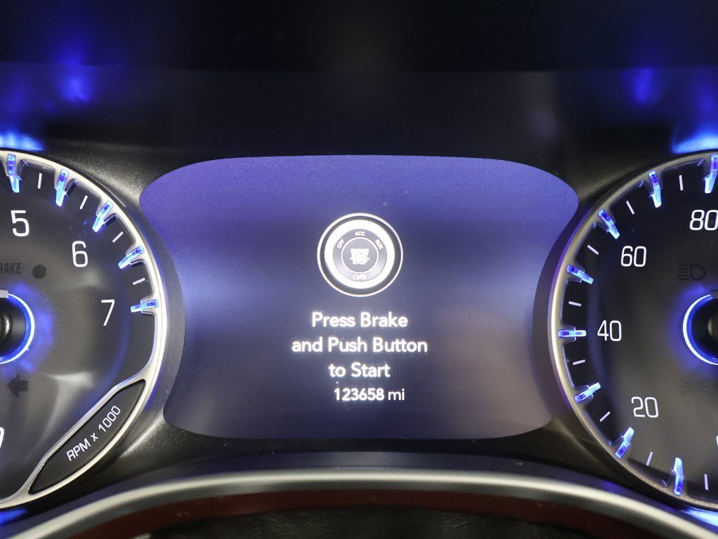 Used 2020 Chrysler Pacifica Limited image 39