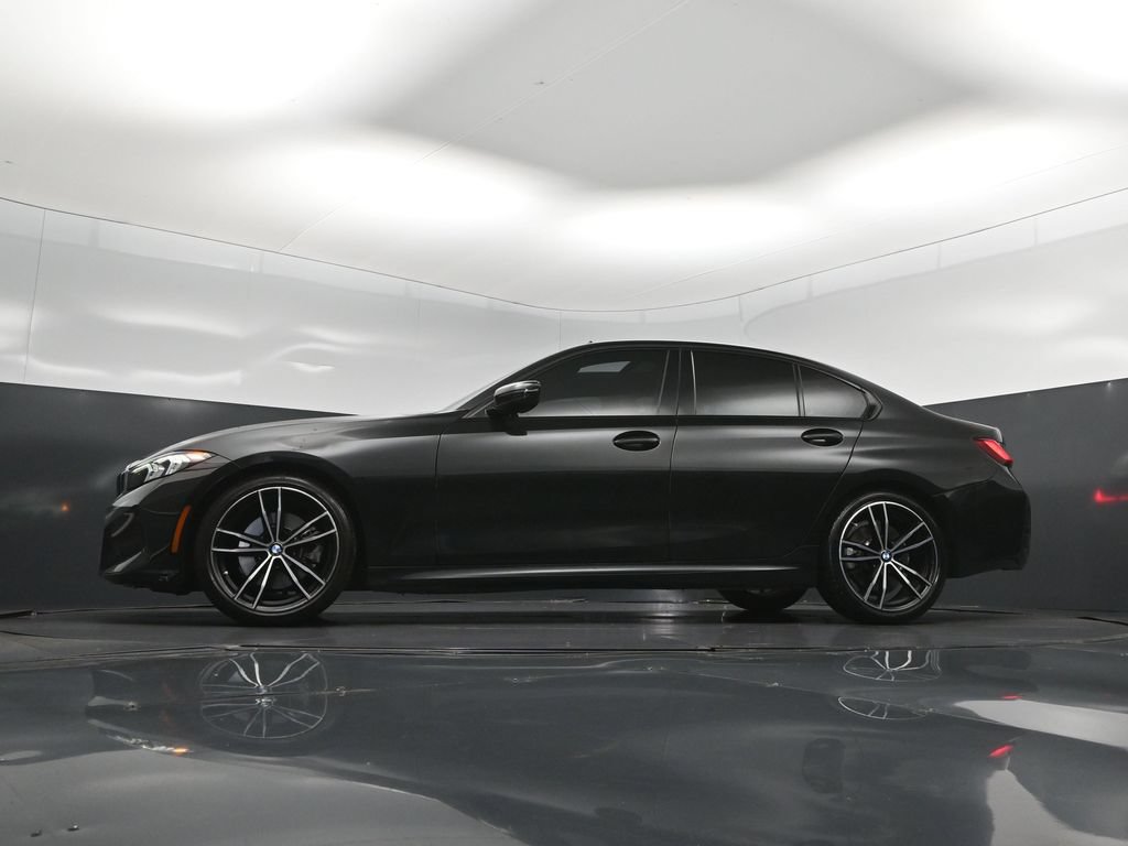 Used 2024 BMW 330i Sedan w/ M Sport Package RWD image 39