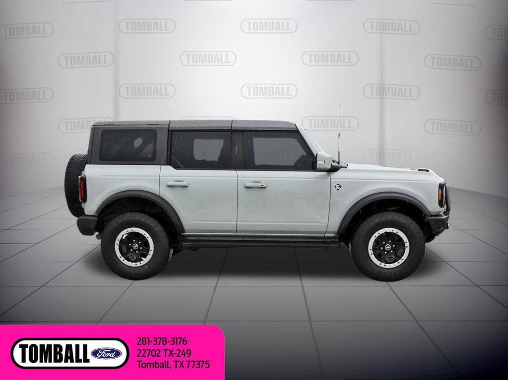 Certified 2022 Ford Bronco Outer Banks w/ Sasquatch Package AWD/4WD image 9
