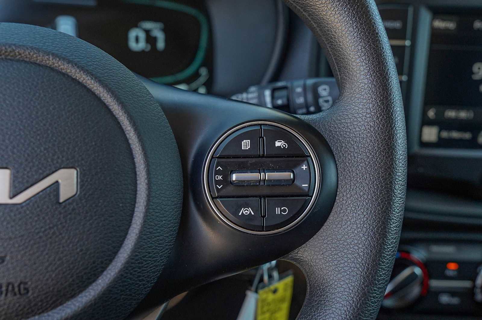 Used 2024 Kia Soul LX image 14