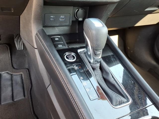 Certified 2023 Nissan Kicks SR w/ SR Premium Package image 12