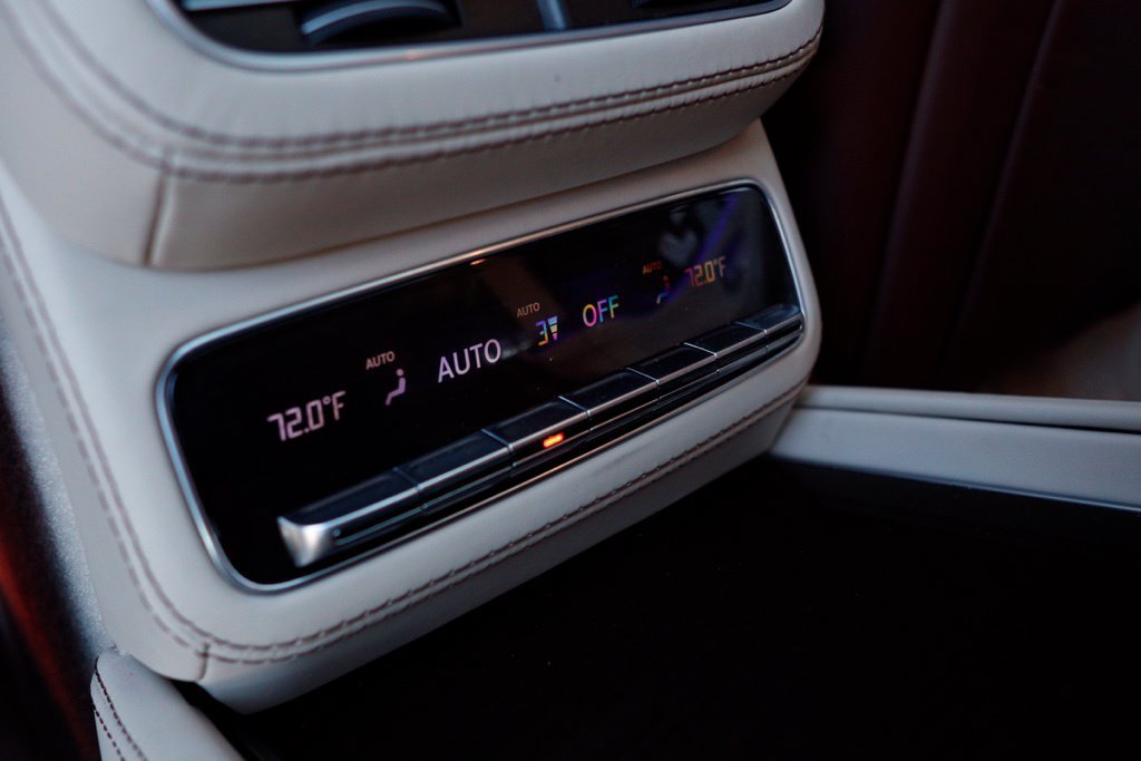Used 2023 Mercedes-Benz Maybach GLS 600 4MATIC image 67