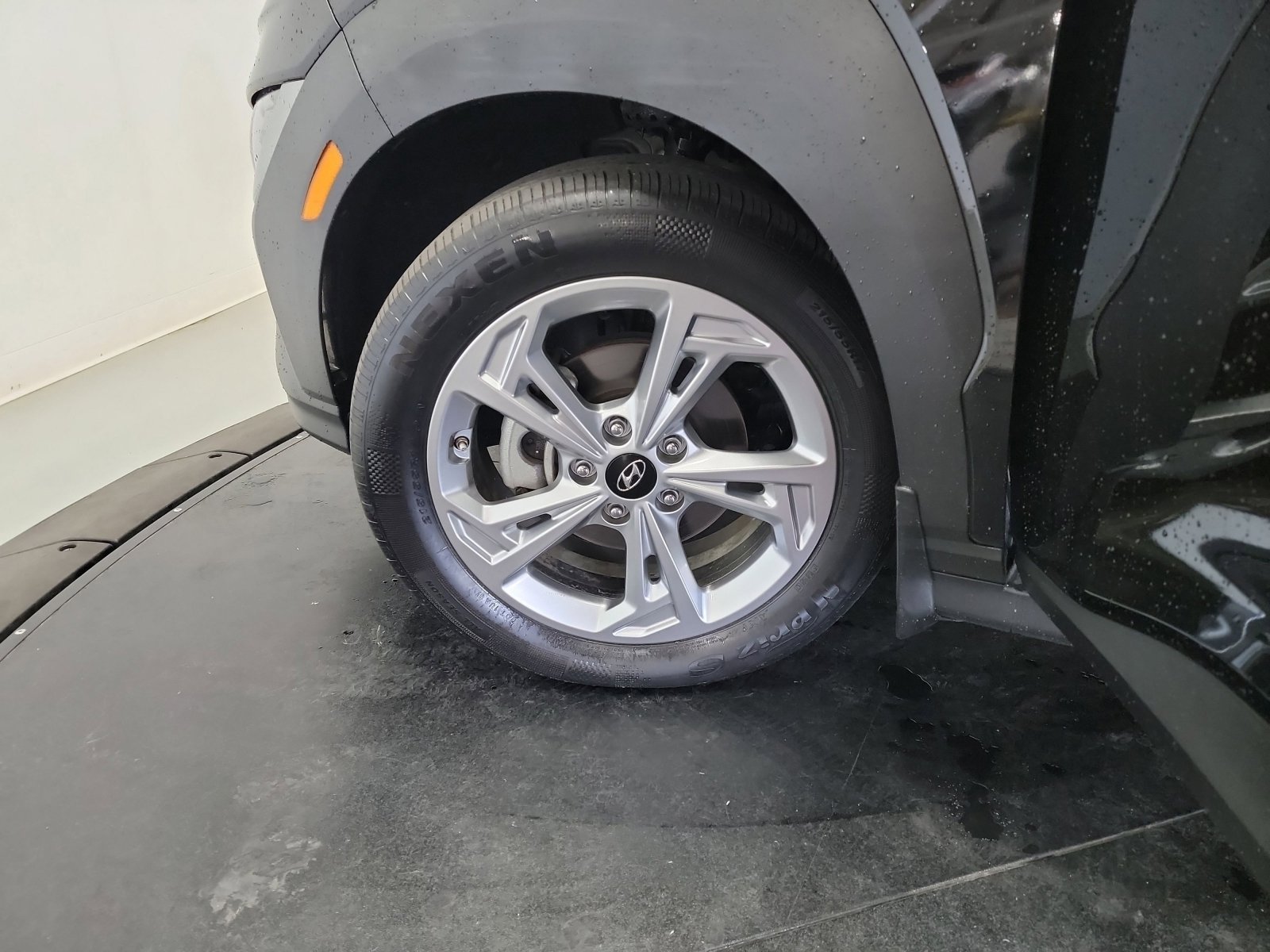 Used 2022 Hyundai Kona SEL FWD image 29
