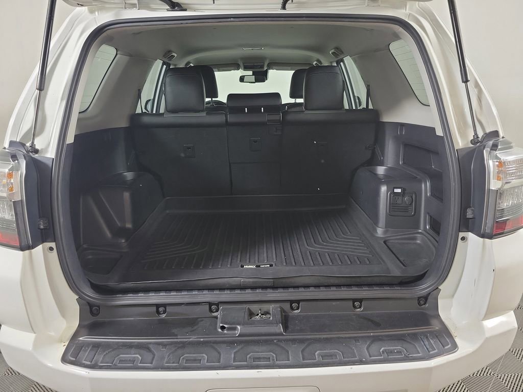 Used 2021 Toyota 4Runner SR5 Premium AWD/4WD image 7
