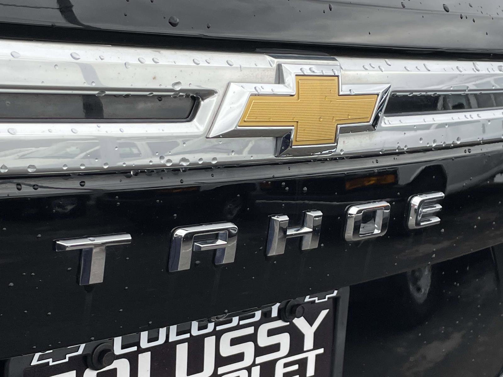 Used 2024 Chevrolet Tahoe High Country w/ Premium Package AWD/4WD image 11