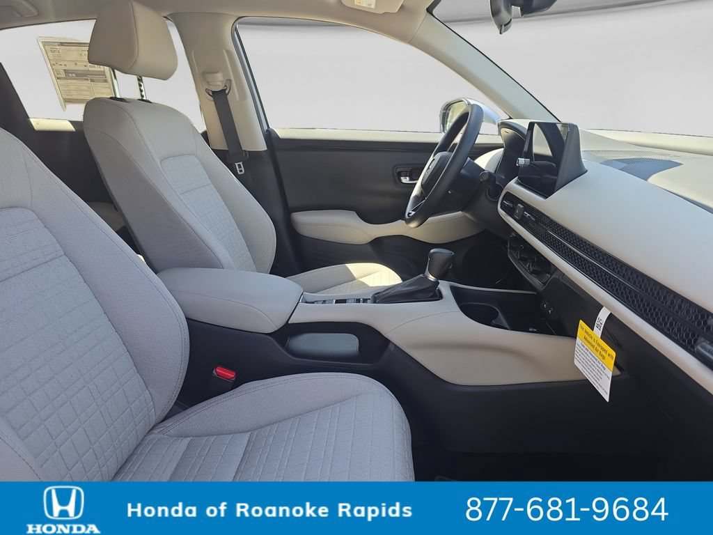 New 2026 Honda HR-V LX image 17