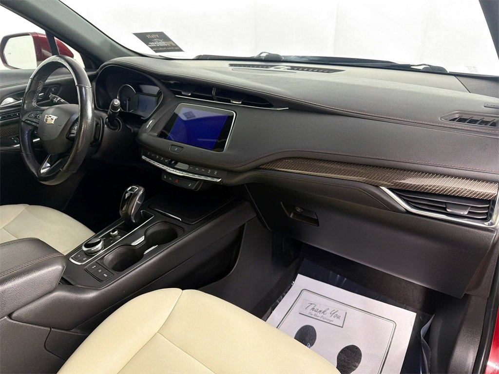 Used 2019 Cadillac XT4 Sport image 28