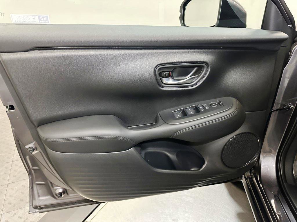 New 2026 Honda HR-V LX image 11