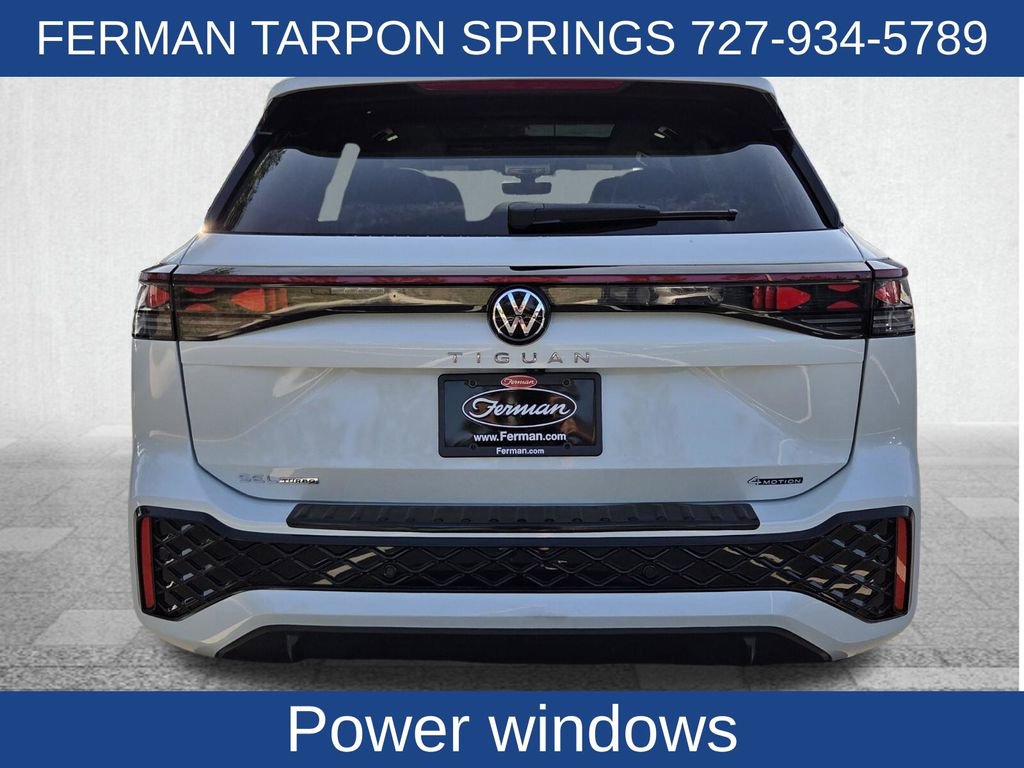 Used 2026 Volkswagen Tiguan SEL R-Line AWD/4WD image 8